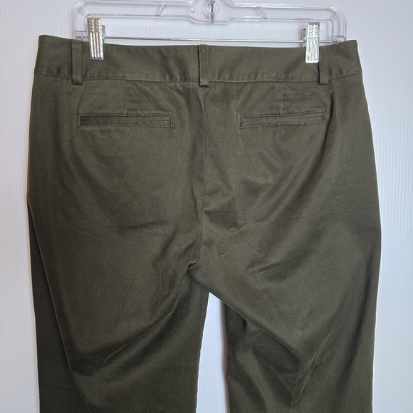 Talbots Women's Brown Signature Straight Leg Stretchy Size 8P Zippered Pockets - Picture 8 of 15